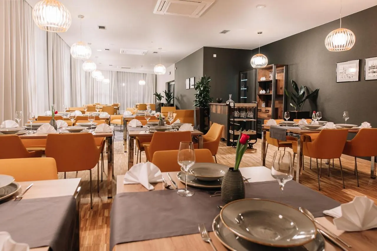 Krowodrza Centrum Konferencyjno - Hotelowe كراكوفيا 4*,  بولندا
